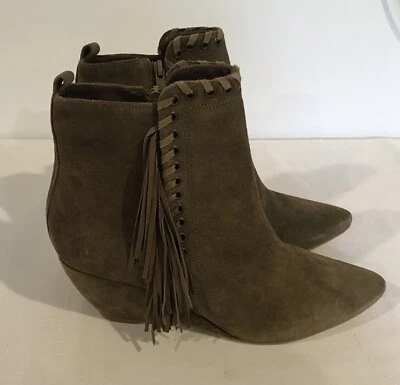 Nuevo con etiquetas Botines Matisse Sissy Gamuza Cuero Flecos Tacón Cuña Oliva/Marrón Talla 10 Foto 1 de 4