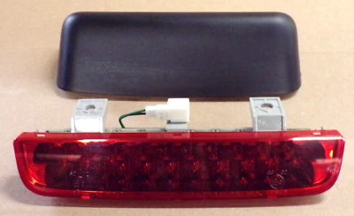 Terceira luz de freio 2013 Kia Soul 2010-2013 - Imagem 1 de 4