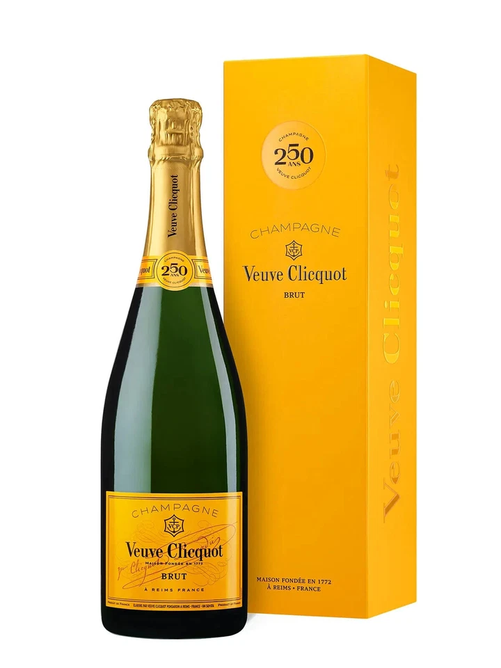 Veuve Clicquot Brut Yellow Label Champagner mit Geschenkverpackung - 750ml