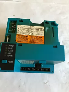 Control de quemador Honeywell RM7838B1013, RM7838B 1013, CW, AN - Imagen 1 de 6