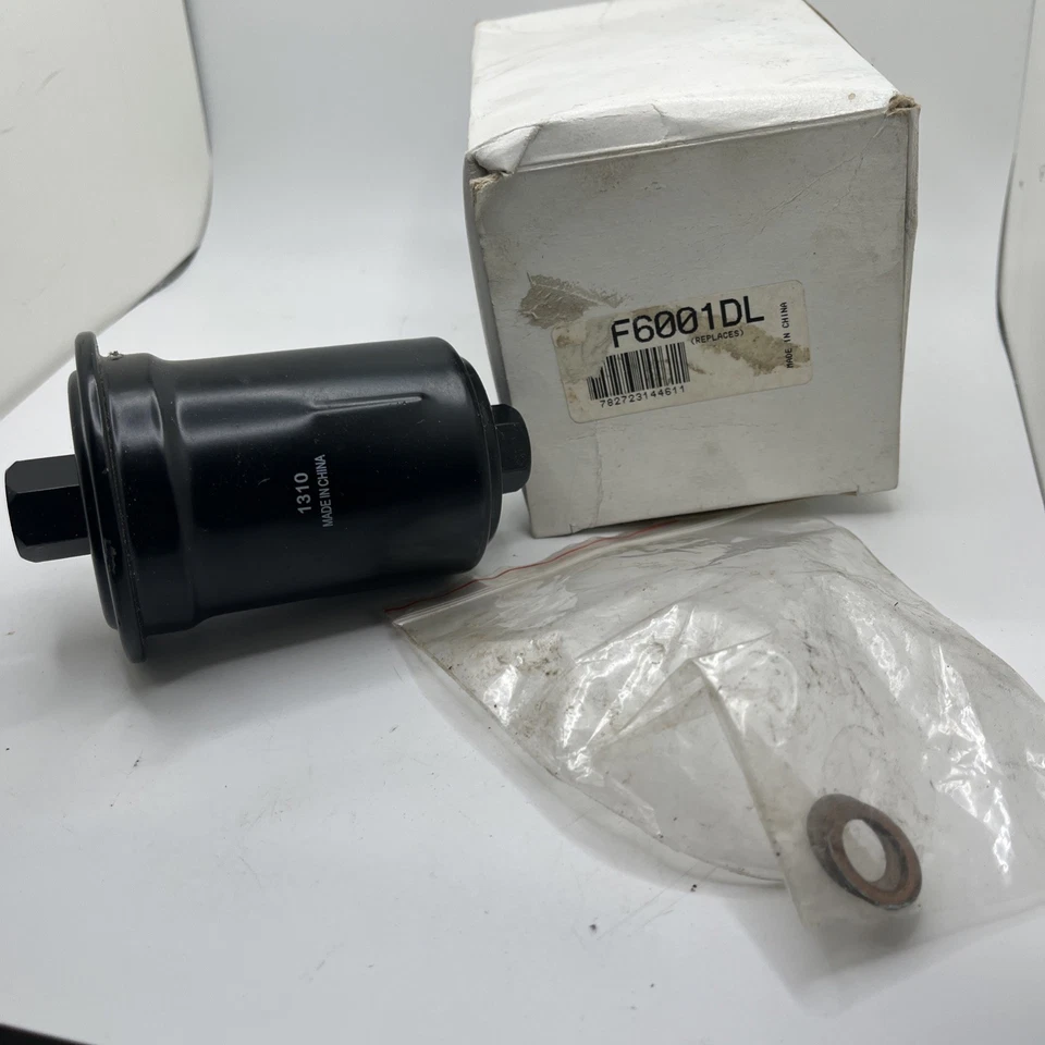 Fuel Filter for Hyundai Sonata 2002-2005 with 2.7L 6Cyl V - Image 1 of 4
