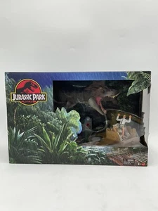 MATTEL SDCC 2022 EXCLUSIVE Jurassic World Hammond Collection Outhouse Chaos NRFB - Bild 1 von 7