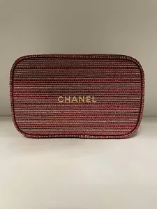 Chanel Holiday 2022 Geschenkset Kosmetiktasche - Bild 1 von 7