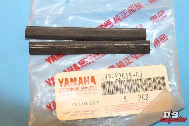 NOS Yamaha Air Shroud Damper 2003-2011 YW50 Zuma 50 Qty 2 #4VP-E2658-00 Foto 1 de 1