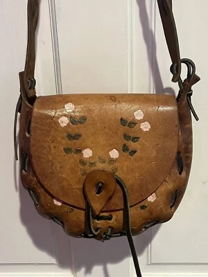 BOLSO DE HOMBRO/CARTERA/PAZ/AMOR HIPPIE VINTAGE AÑOS 70 CUERO FLORAL TRABAJADO A MANO Foto 1 de 4