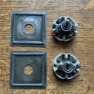 Art Deco Lighting * 2 x Single Light Switch Plates & Ceramic Switches * (#8) - Picture 1 of 11