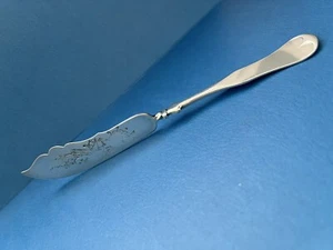 Vtg Rogers & Son AA Fiddle Tipped - Twisted Handle Master Butter Knife 7 3/8" - Picture 1 of 5