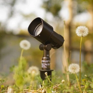 Led Garden Outdoor Yard Malibu Low Voltage Floodlight Energy Efficient Spotlight - Picture 1 of 9