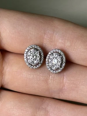 Aretes de oro blanco macizo de 14K y diamantes naturales de aproximadamente 2 quilates Foto 1 de 4