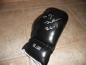 B.J. Guante de boxeo autógrafo firmado peso crucero clasificación #3 garantizado - Imagen 1 de 1