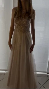 Abendkleid mit Ziersteinbesatz in altrosa (Laona) - Größe 32 - Bild 1 von 4