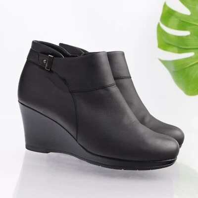Clarks Womens Camryn Fiona Boot Size 9 M Black Leather Wedge Heel Bootie Comfy - Image 1 of 4