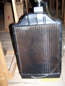 165 Massey Ferguson Traktor Kühler - Bild 1 von 5