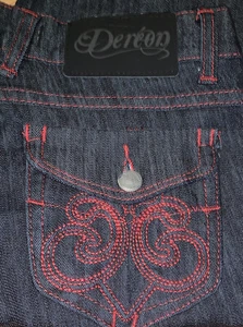 Dereon LOGO New Womens Rinse Jeans 3/4 Black Red Embroidery Cotton Blend NWT 022 - Picture 1 of 9