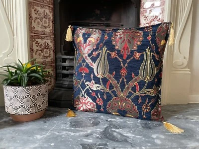 Navy Floral Tulip Patterned Cushion Cover, Chenille Throw Pillow - 40x40cm - Image 1 of 4