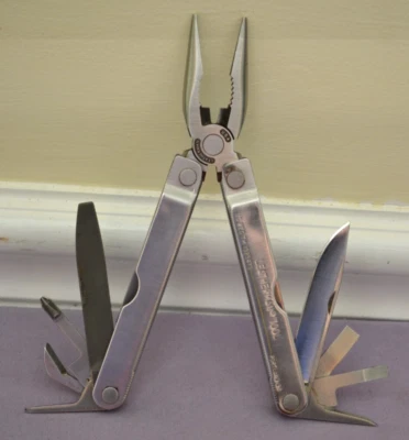 Vintage Leatherman Tool Multi-Tool Pocket Survival Tool Messer USA - Neu Sonstige - Bild 1 von 4