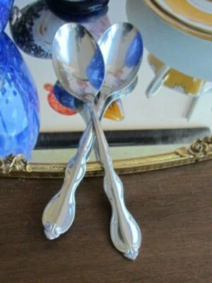 Lote de 2 cucharas soperas ovaladas de acero inoxidable Cotillion 1847 Rogers Bros Foto 1 de 4