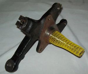 Front Spindle/Steering Knuckle, Right - Porsche 924/944 - Bild 1 von 1