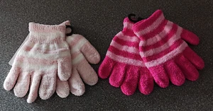 2 Paar Mädchen Handschuhe Fingerhandschuhe NEU - Bild 1 von 5