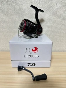 Daiwa Spinning Reel 23 GEKKABIJIN LT2000S Gear Ratio 5.0:1 Fishing Reel IN BOX - Picture 1 of 12