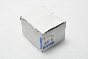 OMRON K3HB-VLC-BT11 Digital Panel Meter - Picture 1 of 5