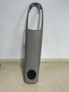 Toyota Yaris SE 2013 tablero de instrumentos guantera gris OEM - Imagen 1 de 3