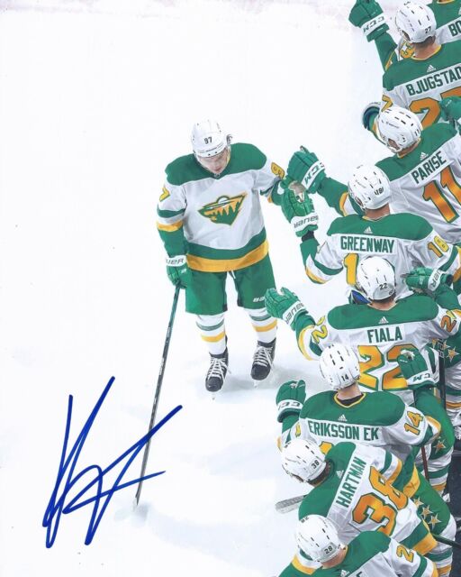 Kirill Kaprizov Minnesota Wild Reverse Retro 2.0 Autographed Hockey Puck –  East Coast Sports Collectibles