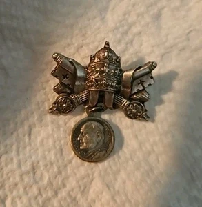 Katholischer Papst Johannes XXIII Päpstliche Krone mit Schlüssel zum Himmel Vintage Vatikan Pin - Bild 1 von 3