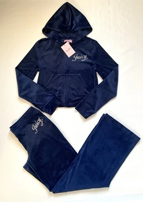 NOVO! Conjunto de Moletom com Capuz e Calça JUICY COUTURE Velour Bling Azul Regal Tamanho M - Imagem 1 de 4
