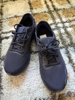 Under Armour HOVR Sonic 6 Black Size 7.5 - Image 1 of 4