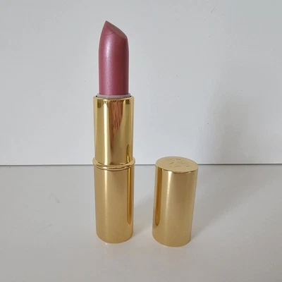 Lápiz labial de larga duración Estee Lauder Pure Color rosa Parfait #61  Foto 1 de 4