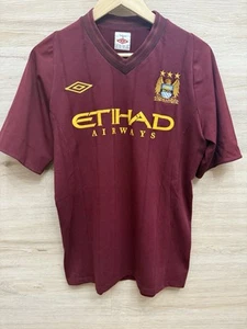 Umbro Manchester City 2012/2013 Away Claret Jersey Shirt Men’s Size Medium 40 - Picture 1 of 7