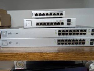 Used Unify Switches 8/16 port POE - Picture 1 of 1