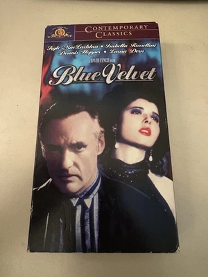Blue Velvet (1986) VHS - David Lynch - MGM Cult Classic Neo-Noir L@@k RARE - Image 1 of 3
