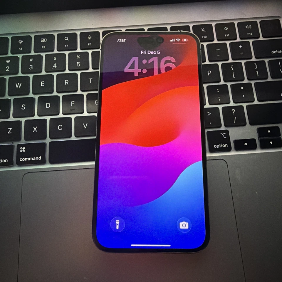 Apple iPhone 14 Pro Max 256 GB PÚRPURA PROFUNDO (Desbloqueado) *Roto*  Foto 1 de 4