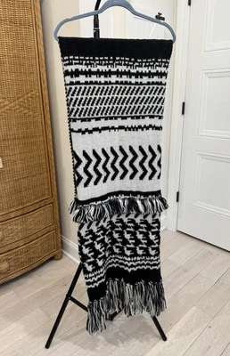 Bufanda Free People New Mile High con flecos estampados geométricos Foto 1 de 4