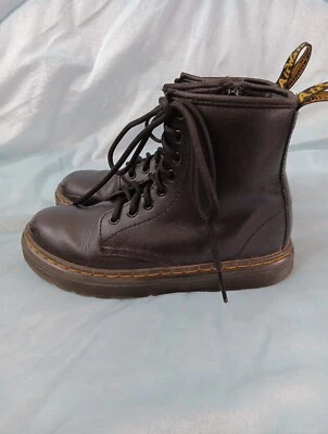 Botas Dr. Martens Zavala J J Jóvenes Niños Talla 1 Negras Cremallera Lateral Combate Ver Puntera Izquierda Foto 1 de 4