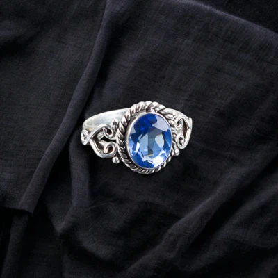 Anillo de plata de ley 925 con piedras preciosas de tanzanita hecho a mano anillo de joyería para regalo Foto 1 de 3