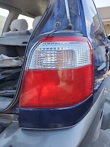 Subaru Forester 2001-2002 Right Passenger Taillight assembly Lamp Oem