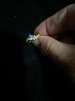 Anillo Martini Kate Spade New York Tono Dorado Circonita Talla 5/6 Foto 1 de 4