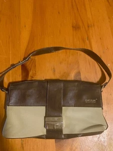 Matt And Nat Montreal Purse - Picture 1 of 7