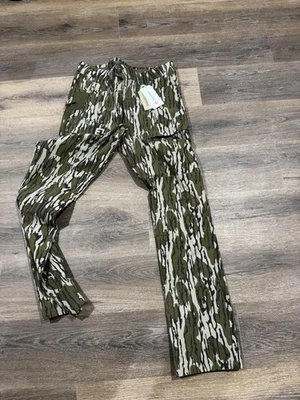 ELEMENT OUTDOORS ADAPT LIGHTWEIGHT PERFORMANCE PANT 34R Bottomlands - Image 1 of 2