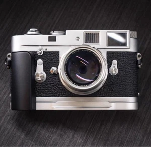 Leica Hand Grip For M1/M2/M3/M4/M6/M7/Mp - Picture 1 of 6