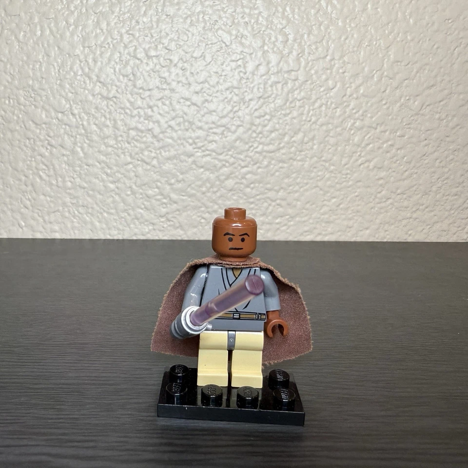 LEGO Star Wars - Mace Windu (РЕДКАЯ; световой меч) (sw0133) - Изображение 1 из 4