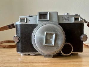 Kodal Ektra camera #2265 (Not working) with 35mm f3.3 Ektar lens - Picture 1 of 14