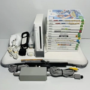 Nintendo Wii Console RVL-001, Balance Board, Motion Plus, 14 Games 2 Controllers - Picture 1 of 24
