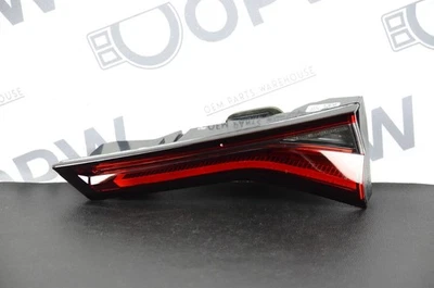 ¡Como nuevo! Lámpara de luz trasera LED 2022-2025 Acura MDX A-Spec maletero interior derecha OEM Foto 1 de 4