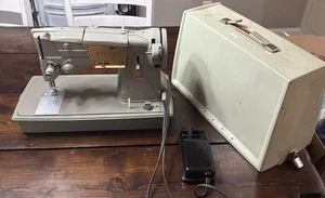 Vintage Singer 328K Style-O-Matic Sewing Machine w/ Case FULLY TESTED (Works) - Picture 1 of 24