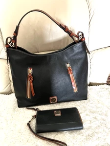 JUEGO DOONEY & BOURKE BOLSO DE HOMBRO Y CARTERA CUERO NEGRO COOPER HOBO GUIJARROS - Imagen 1 de 24