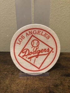 2007 TOPPS HERITAGE Los Angeles Dodgers 5 INCH FELT LOGO MLB Baseball - Picture 1 of 2